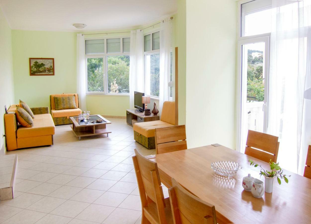 Villa Rossa Utjeha Εξωτερικό φωτογραφία